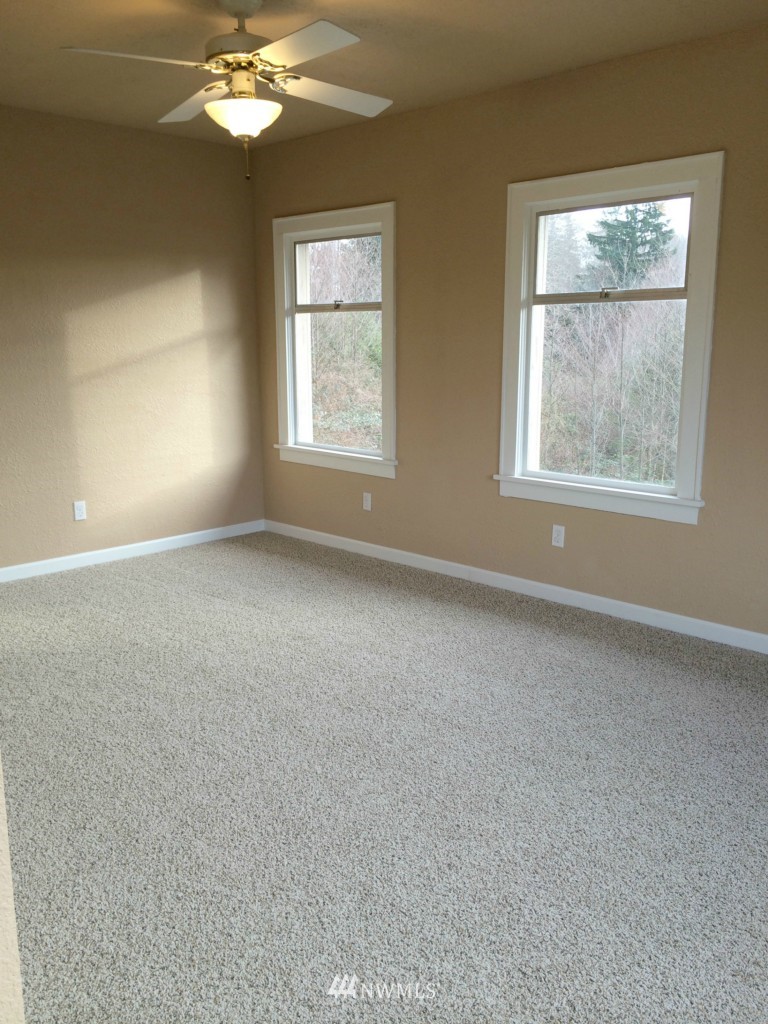 618 Solki Road Aberdeen, WA 98520 - Photo 9 of 12 Gallery Image 9