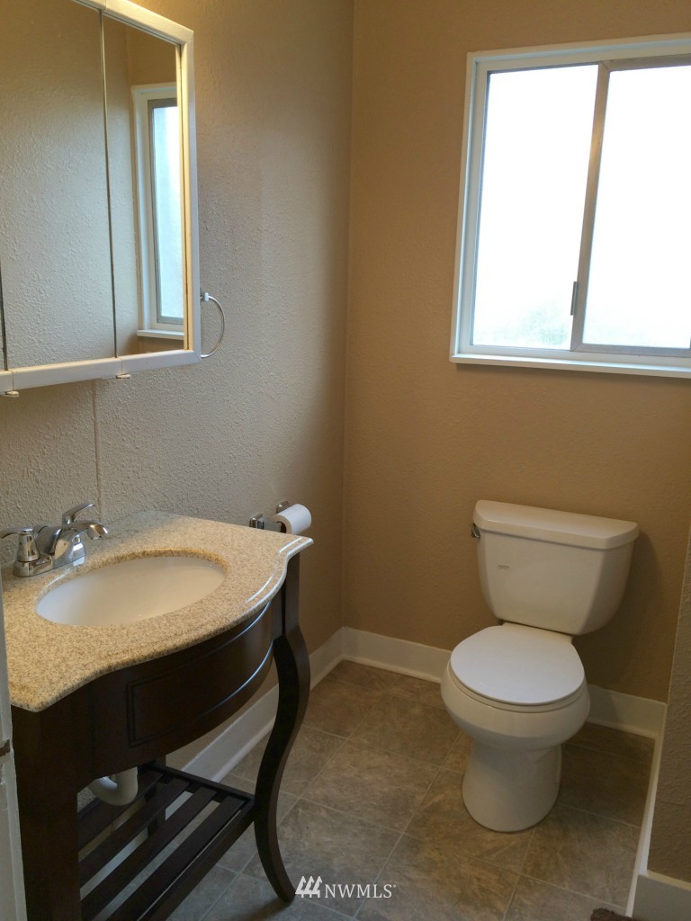 618 Solki Road Aberdeen, WA 98520 - Photo 10 of 12 Gallery Image 10