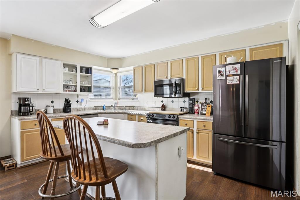 308 Buck Creek Road Silex, MO 63377 - Photo 13 of 49