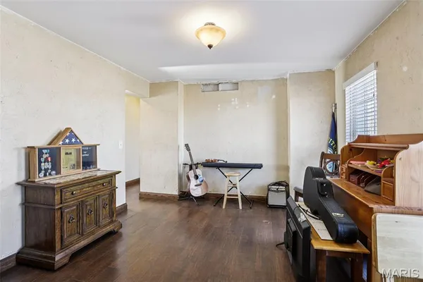 $725,000 | 308 Buck Creek Road, Silex, MO 63377