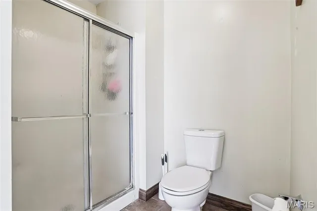 $750,000 | 308 Buck Creek Road, Silex, MO 63377