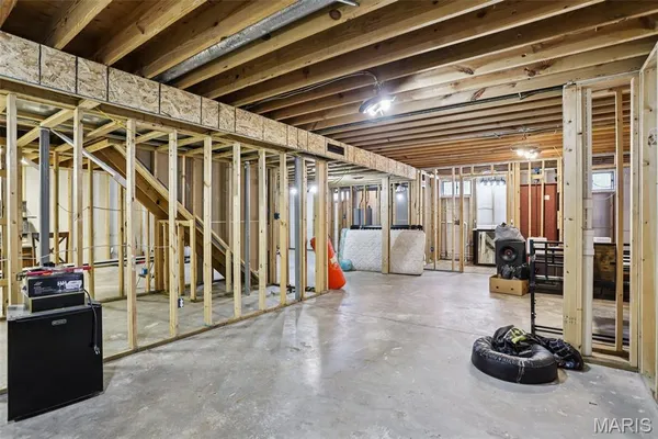 $725,000 | 308 Buck Creek Road, Silex, MO 63377