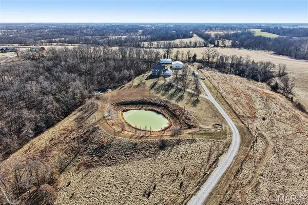 $725,000 | 308 Buck Creek Road, Silex, MO 63377