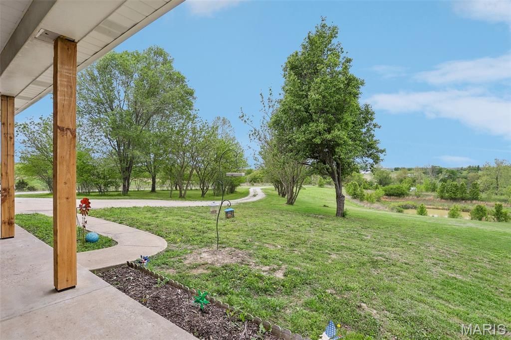 308 Buck Creek Road Silex, MO 63377 - Photo 7 of 61