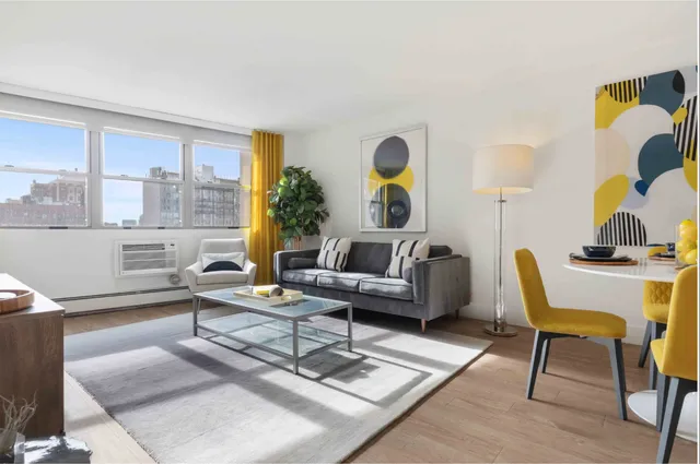 $2,800 | 420 West Belmont Avenue, Unit 7E, Chicago, IL 60657