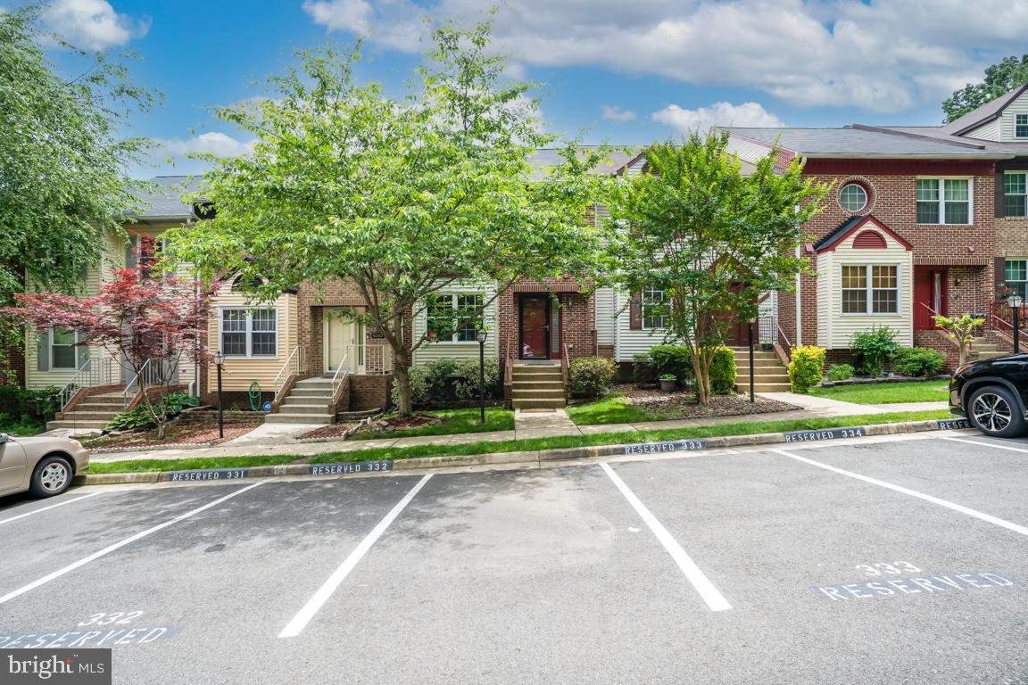 6067 Knights Ridge Way Alexandria, VA 22310 - Photo 5 of 39