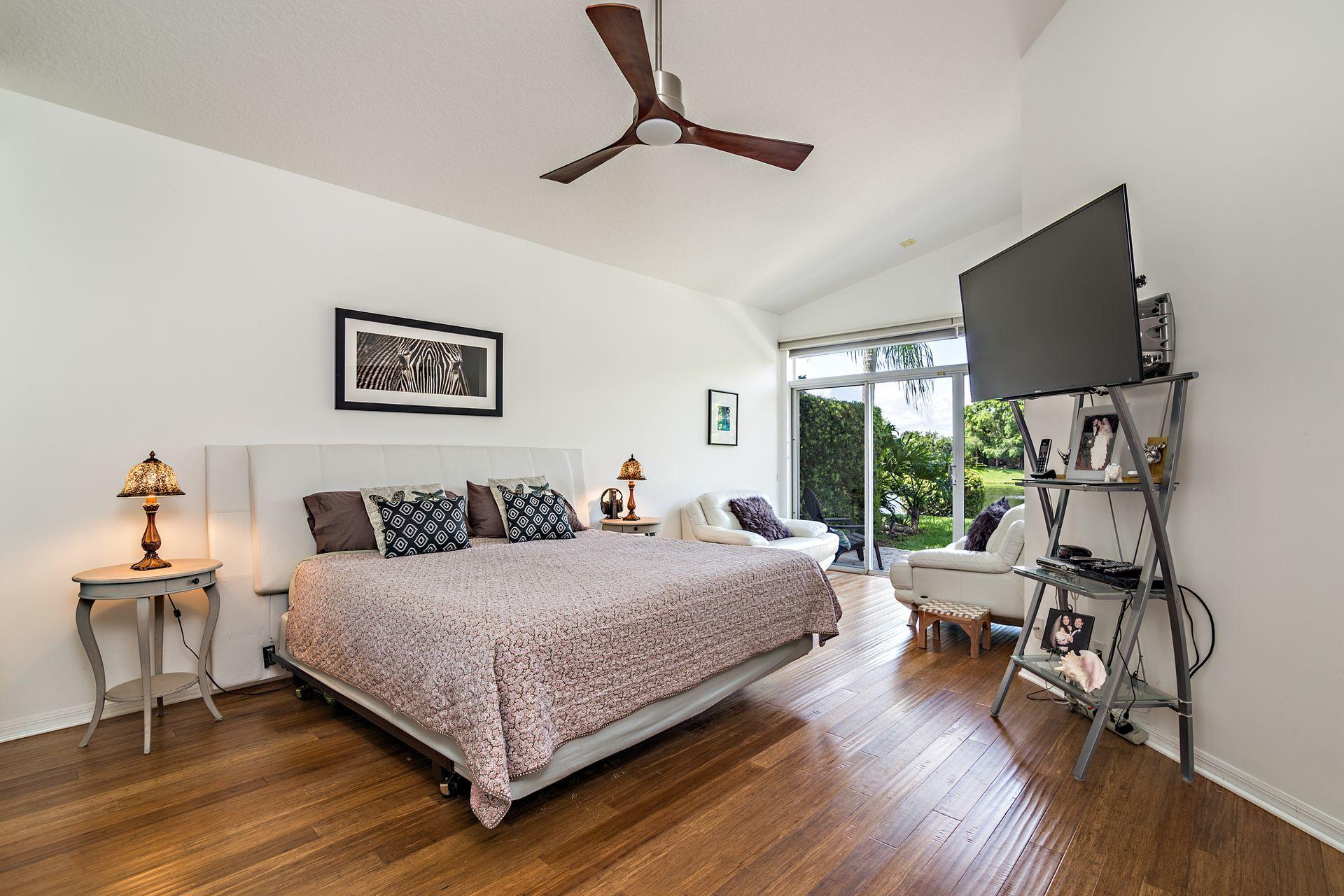 3934 North Longview Drive Jupiter, FL 33477 - Photo 13 of 37 12