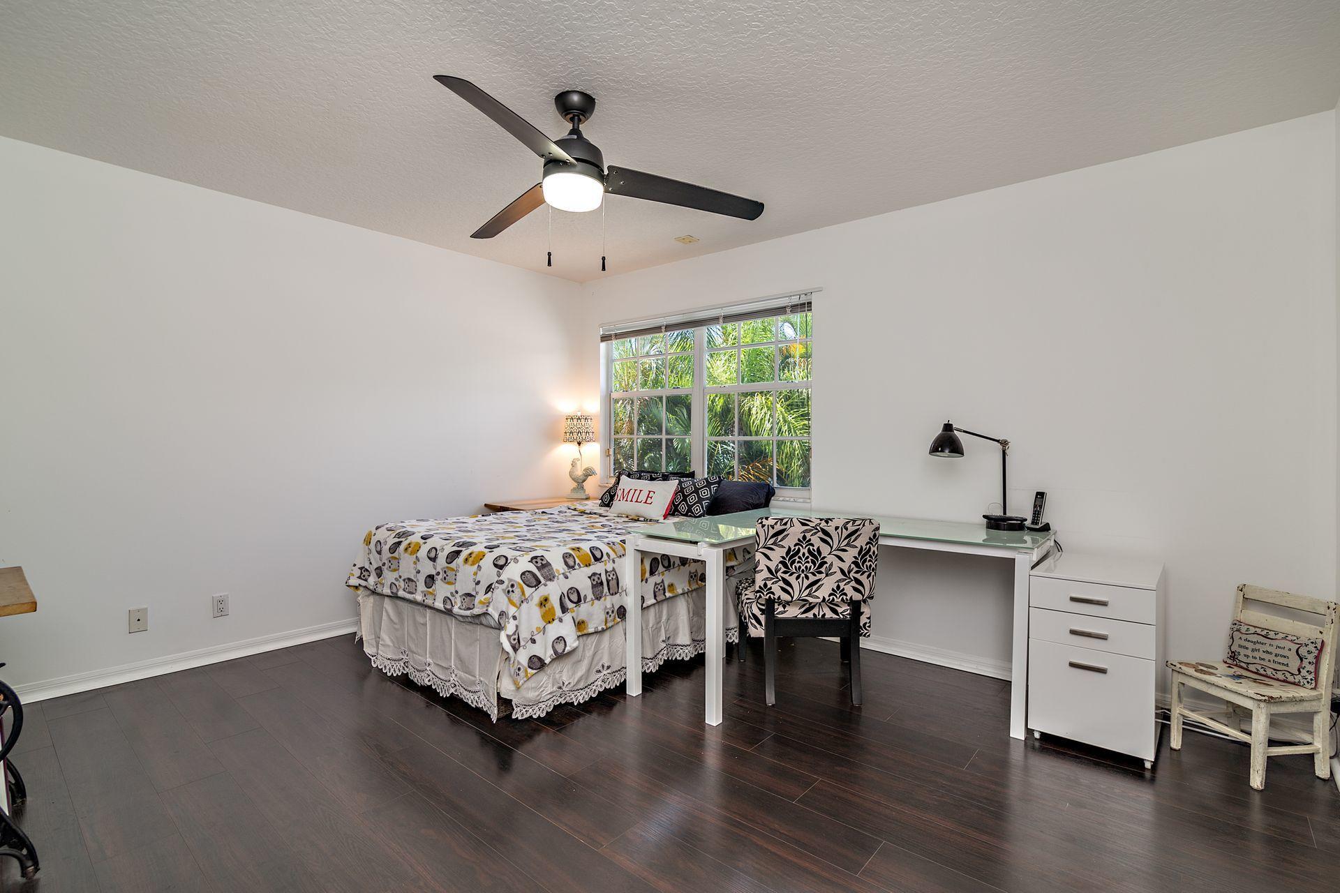 3934 North Longview Drive Jupiter, FL 33477 - Photo 19 of 37 18