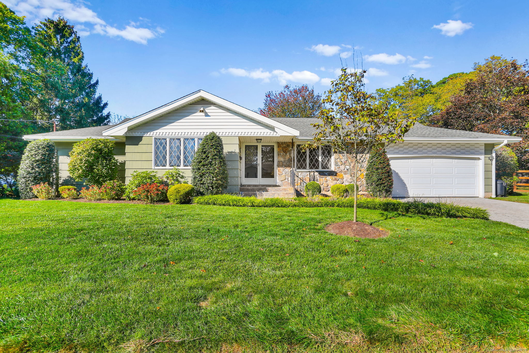 45 Hall Road Stratford, CT 06614 - Photo 1 of 1 Gallery Image 1