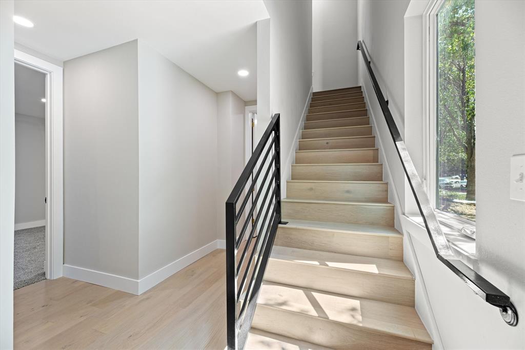 4060 Spring Valley Road, Unit 404 Farmers Branch, TX 75244 - Photo 16 of 19