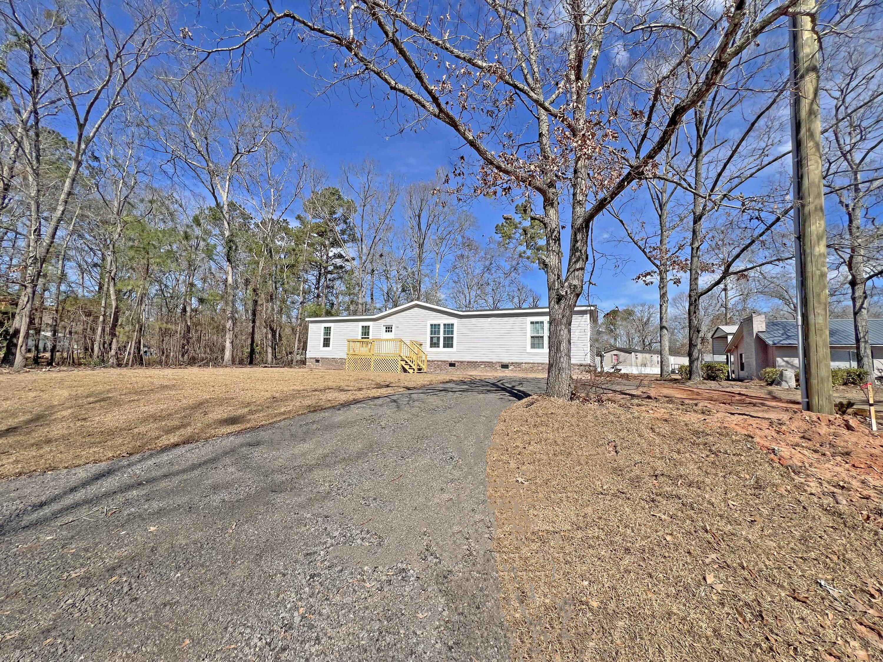 1446 Litzler Drive Manning, SC 29102 - Photo 22 of 61 14