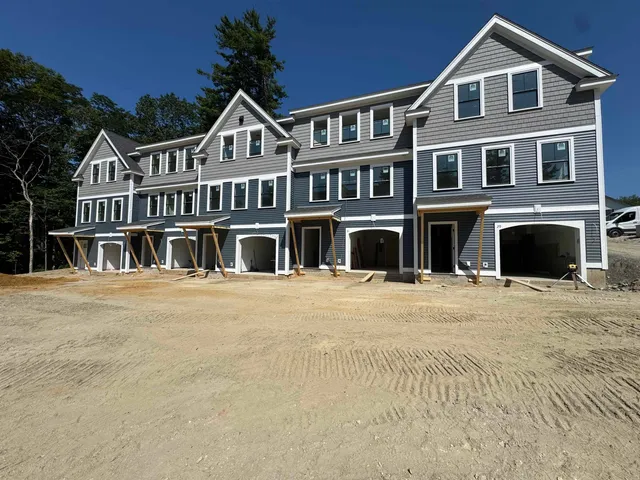 $591,651 | 17 Lenox Drive, Unit A, Dover, NH 03820