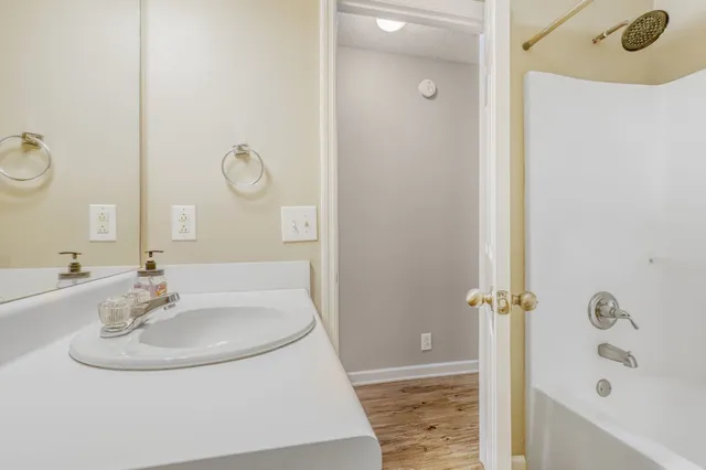 $1,799 | 1437 Westview Drive, Murfreesboro, TN 37128