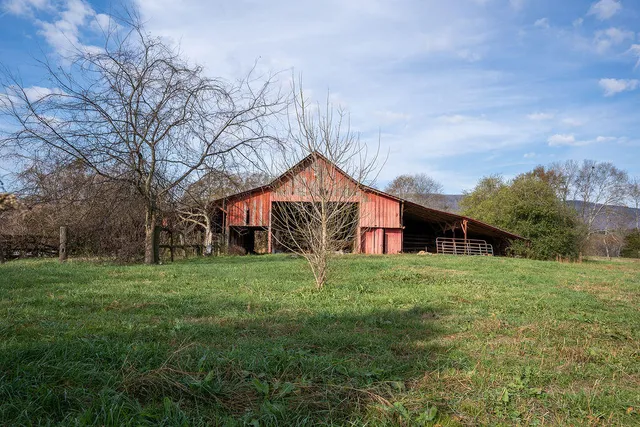 $530,000 | 6671 Highway 337, LaFayette, GA 30728