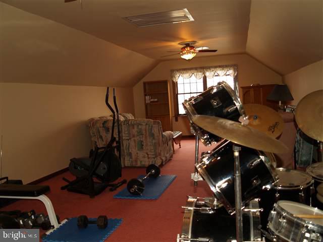 1238 Stonegate Road Hummelstown, PA 17036 - Photo 11 of 12 Gallery Image 11