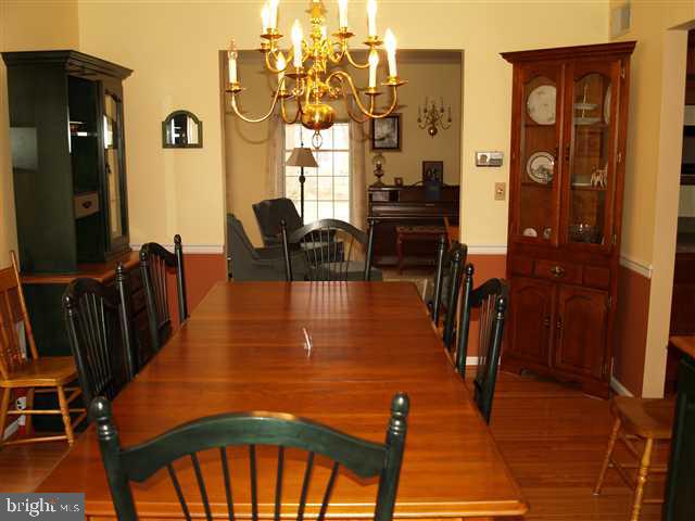 1238 Stonegate Road Hummelstown, PA 17036 - Photo 4 of 12 Gallery Image 4