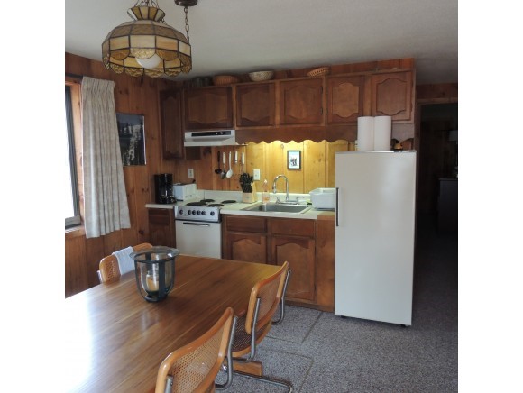 40 North Access Road, Unit 1 West Dover, VT 05356 - Photo 15 of 25 Gallery Image 15