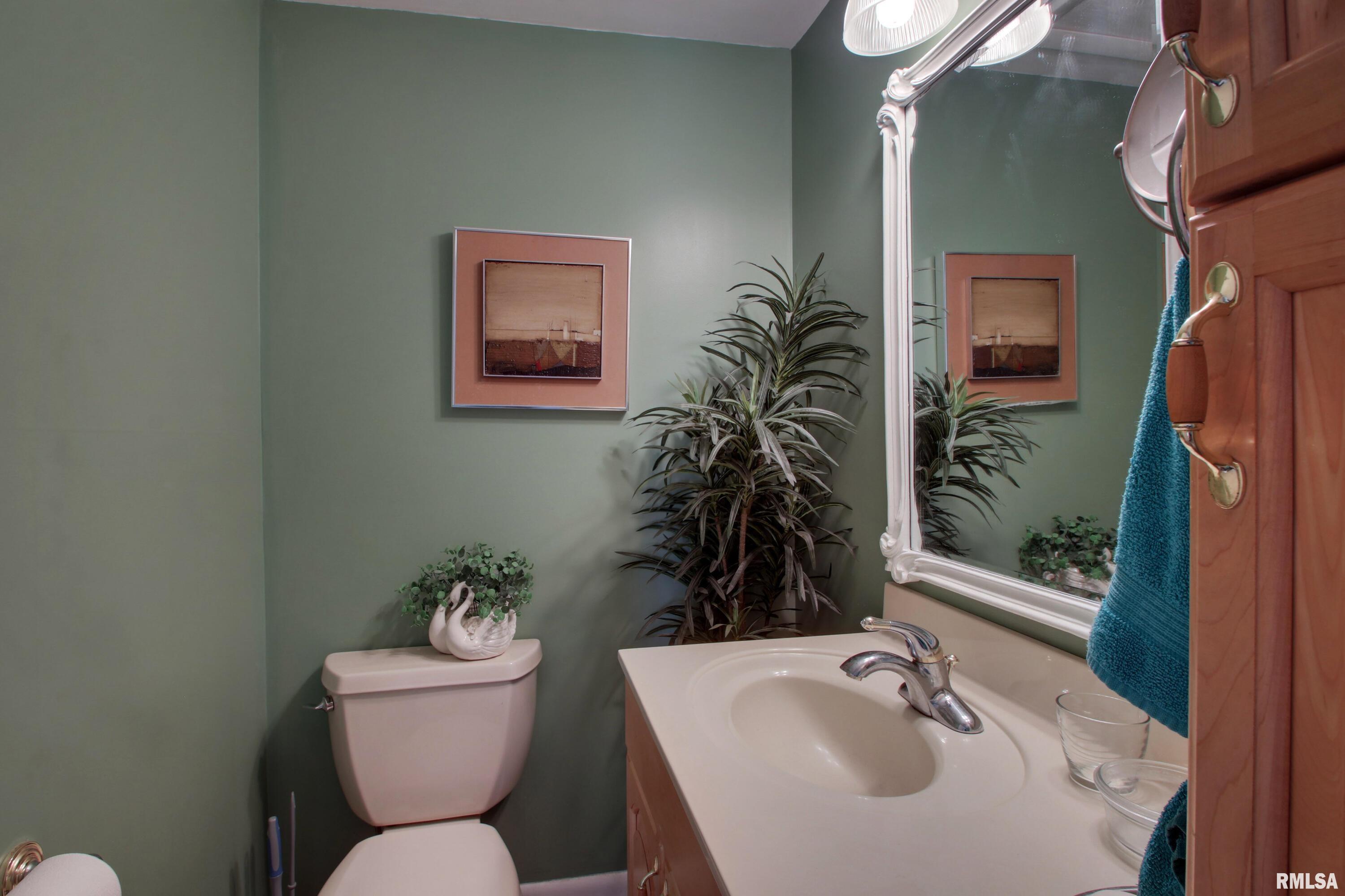 2100 Payson Avenue Quincy, IL 62301 - Photo 12 of 24