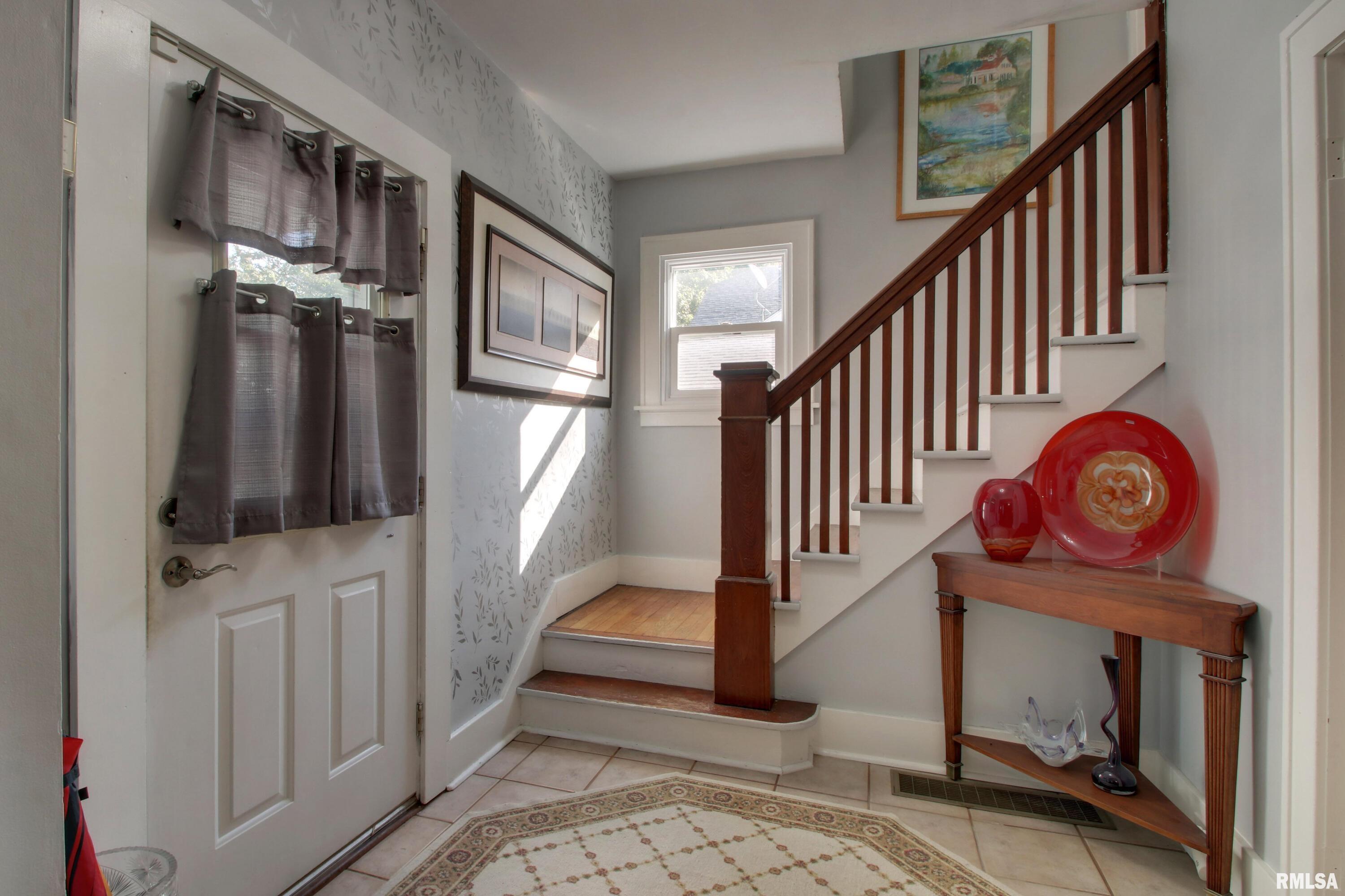 2100 Payson Avenue Quincy, IL 62301 - Photo 2 of 24