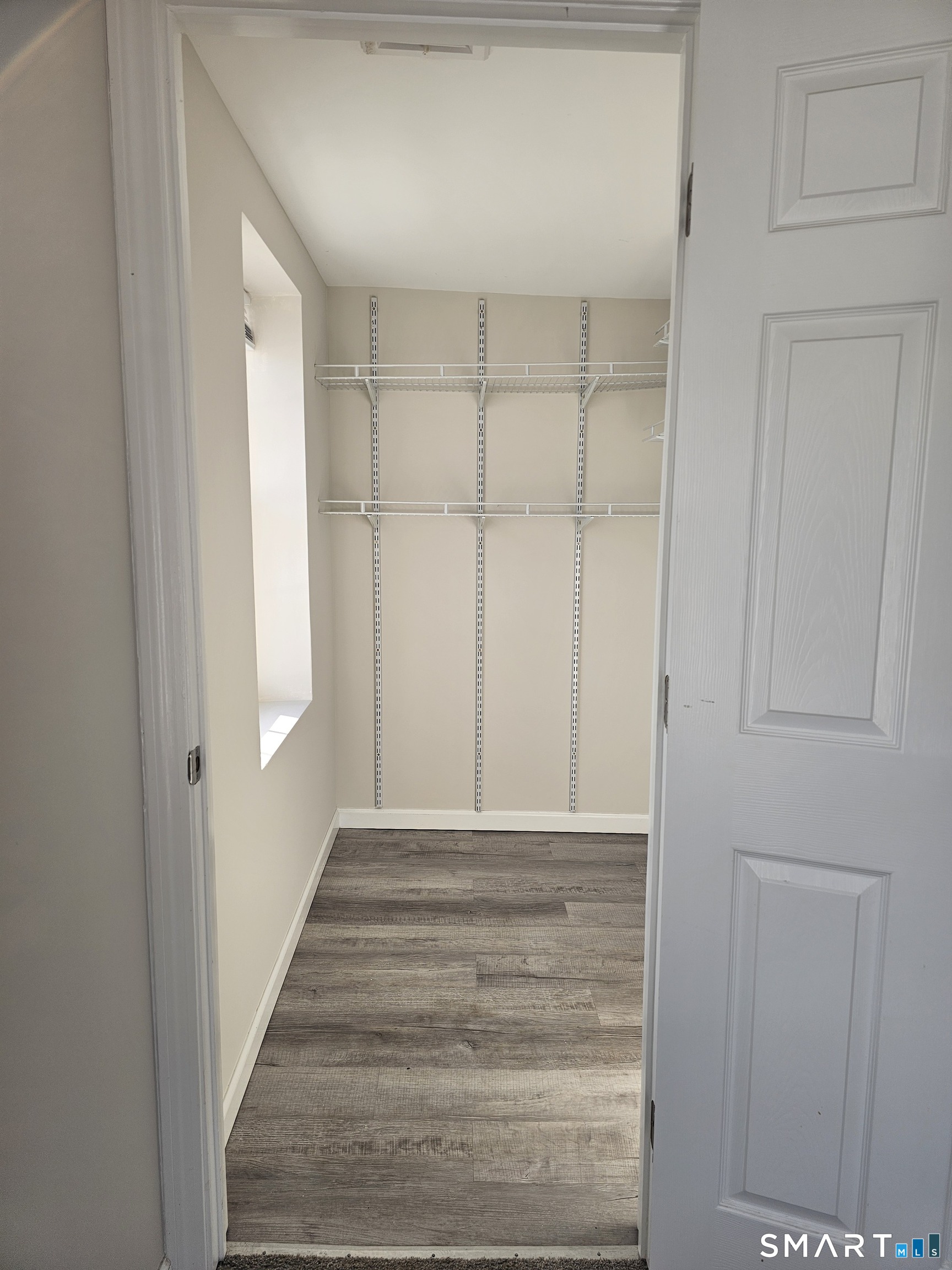 151 East Main Street, Unit 2B Clinton, CT 06413 - Photo 9 of 10 a view of entryway