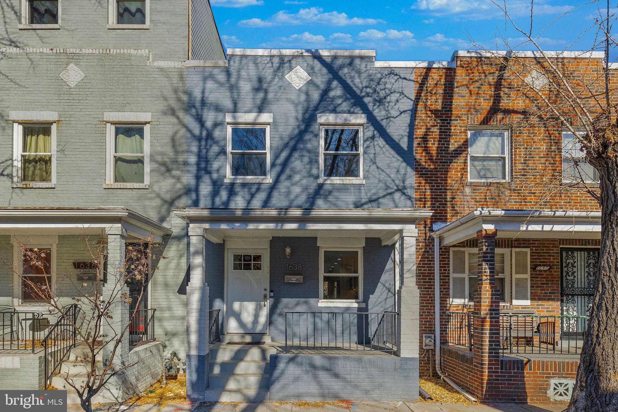 1638 Rosedale Street Northeast Washington, DC 20002 - Photo 5 of 37 Kingman Park/Hill East - Renovated 3BR/3.5BA!