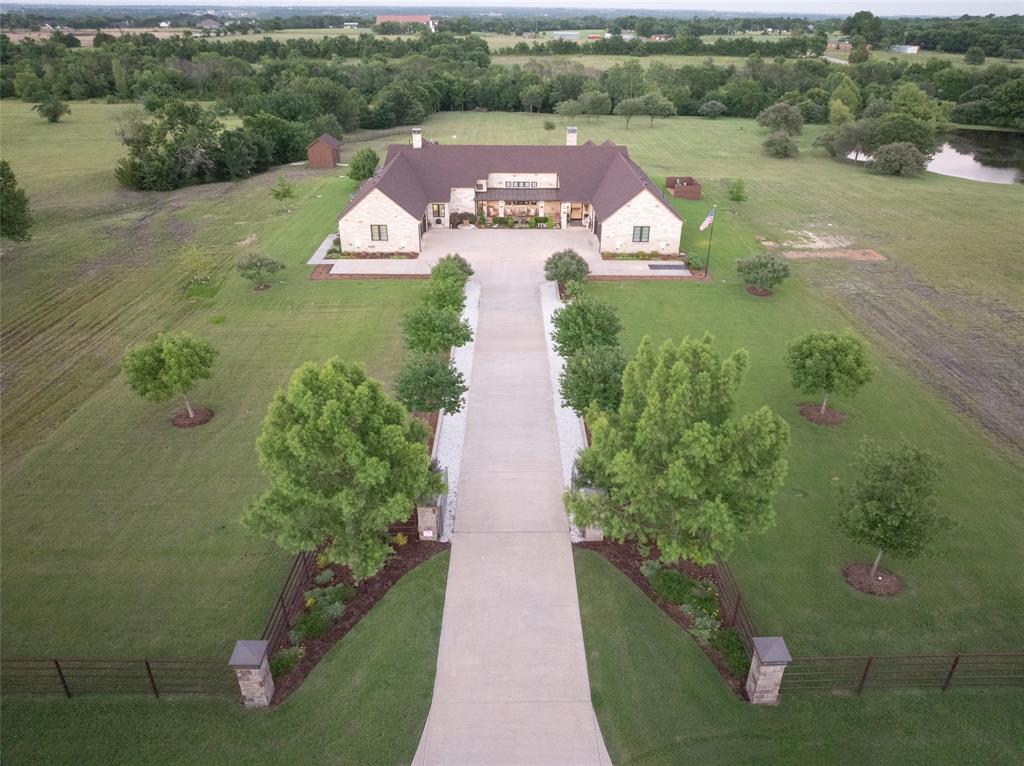 1880 Lone Star Road Celina, TX 75009 - Photo 4 of 30