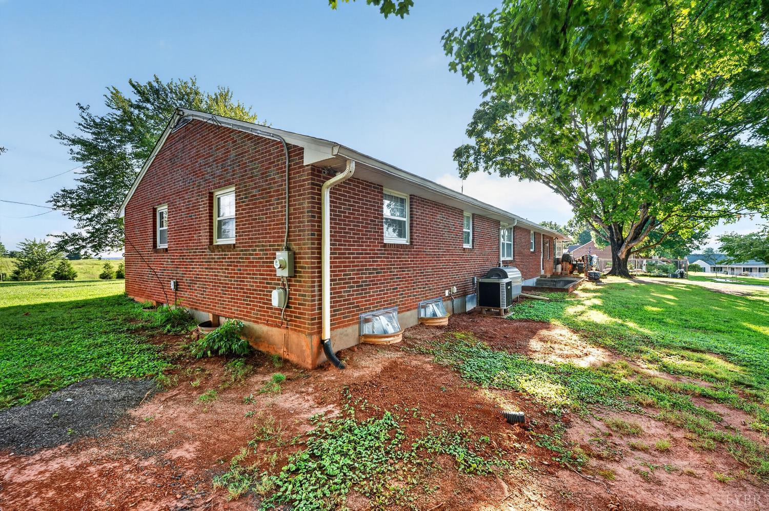 8450 Forest Road Goode, VA 24556 - Photo 57 of 89 Gallery Image 57