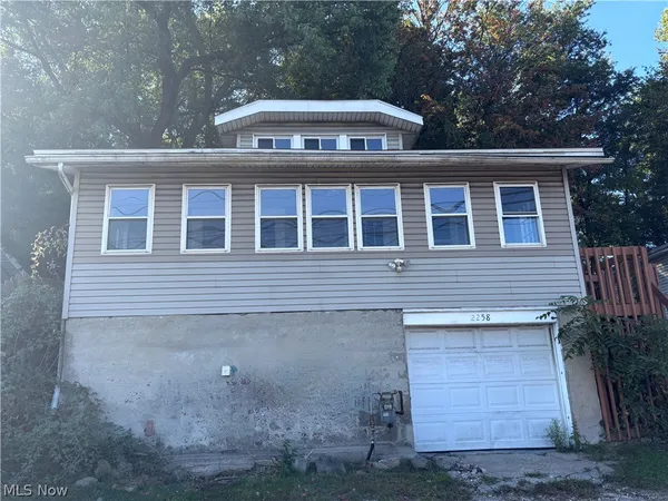 $125,000 | 2258 Mogadore Road, Akron, OH 44312