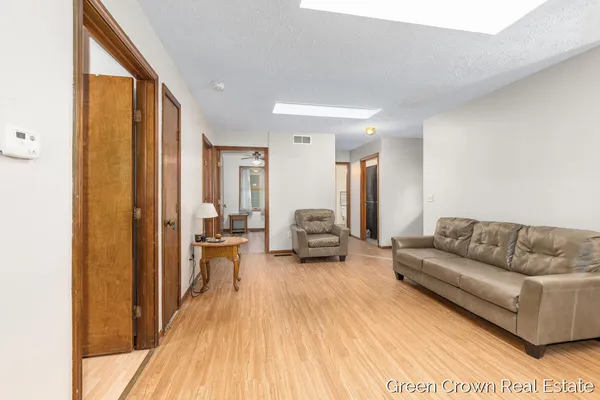 $290,000 | 4982 Wilcox Road, Holt, MI 48842
