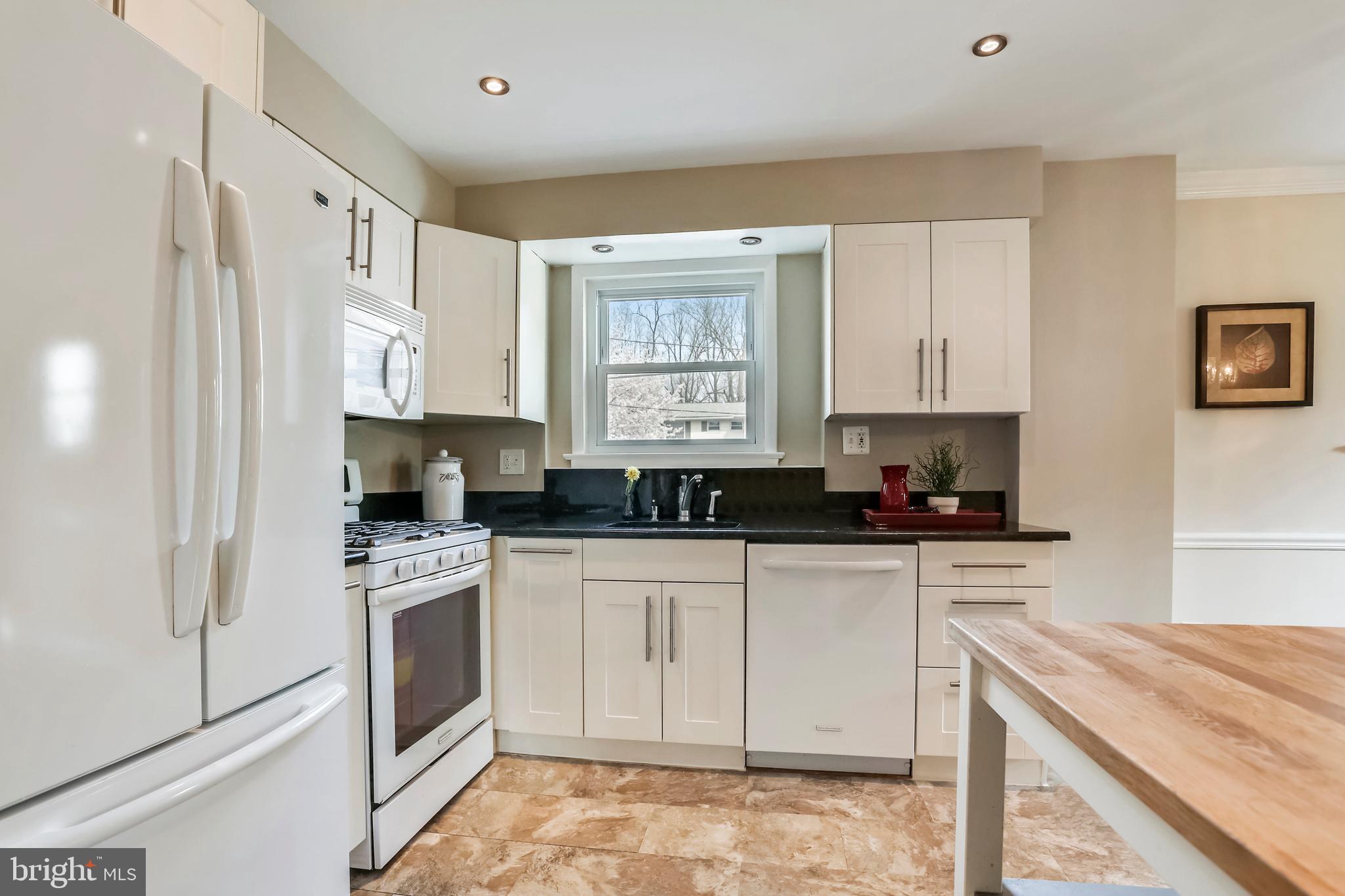 5339 Pooks Hill Road Bethesda, MD 20814 - Photo 11 of 27 Gallery Image 11