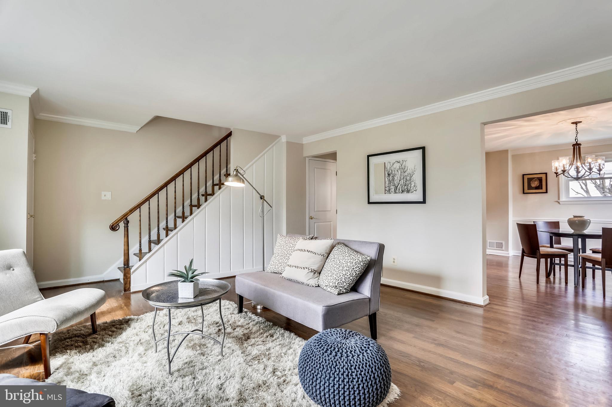 5339 Pooks Hill Road Bethesda, MD 20814 - Photo 5 of 27 Living room open to dining area/ kitchen