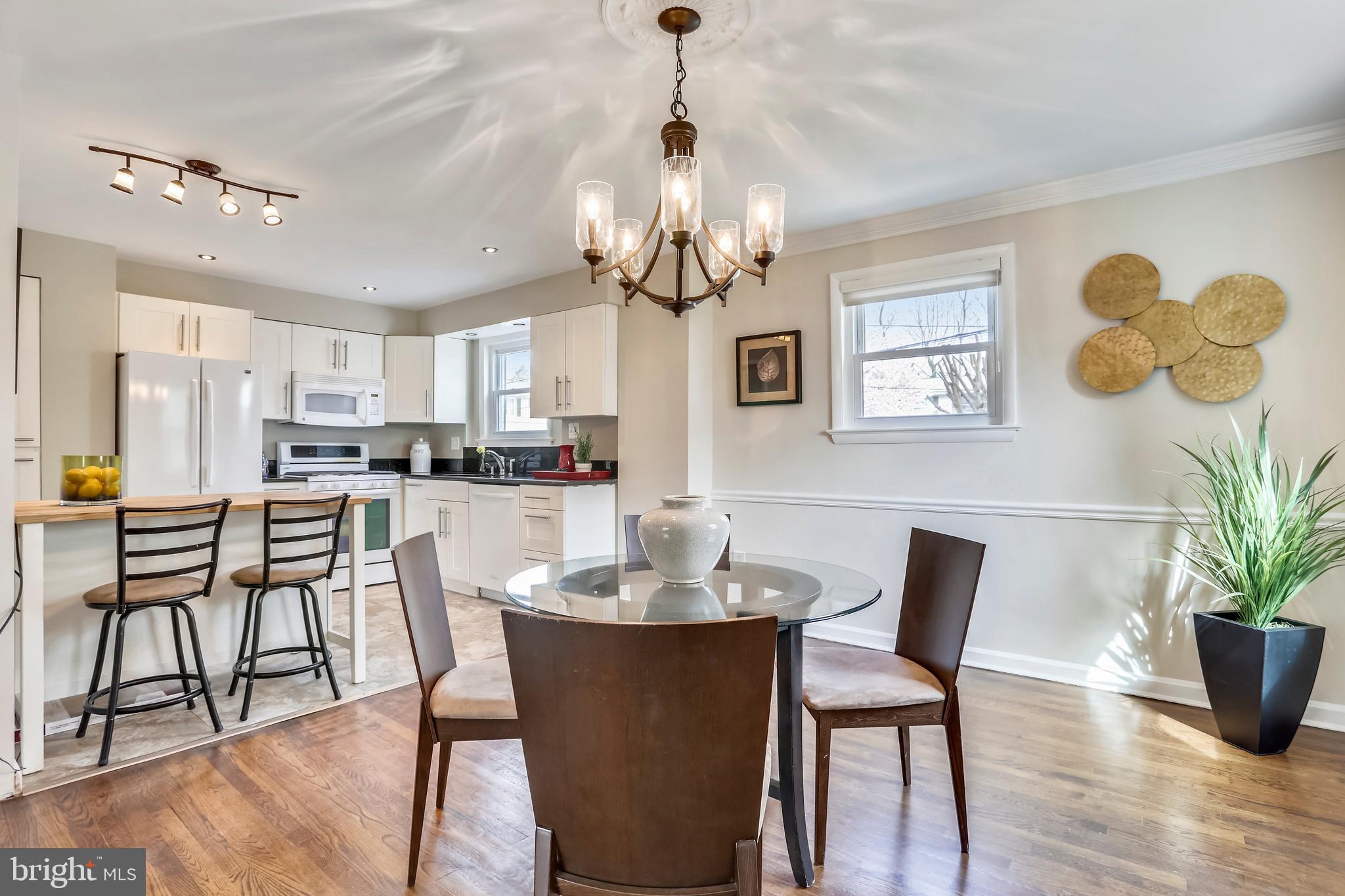 5339 Pooks Hill Road Bethesda, MD 20814 - Photo 7 of 27 Open kitchen/ dining room