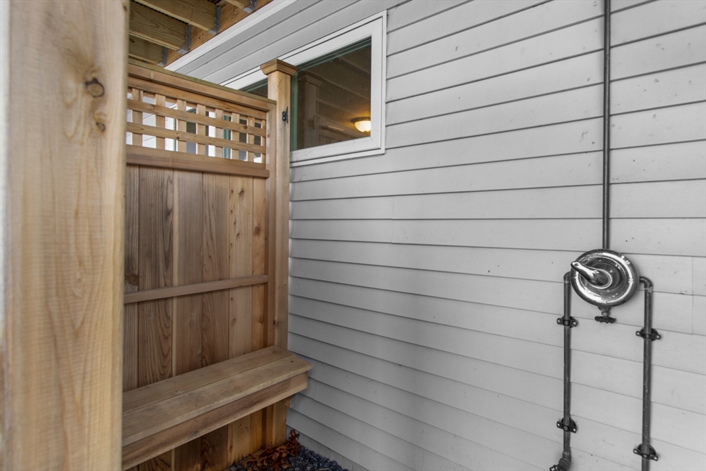 137-138 Sandy Beach Road Plymouth, MA 02360 - Photo 32 of 35