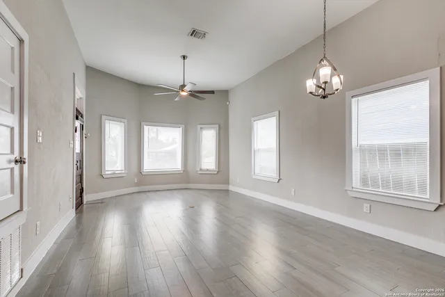 $1,500 | 104 Cactus Street, San Antonio, TX 78203