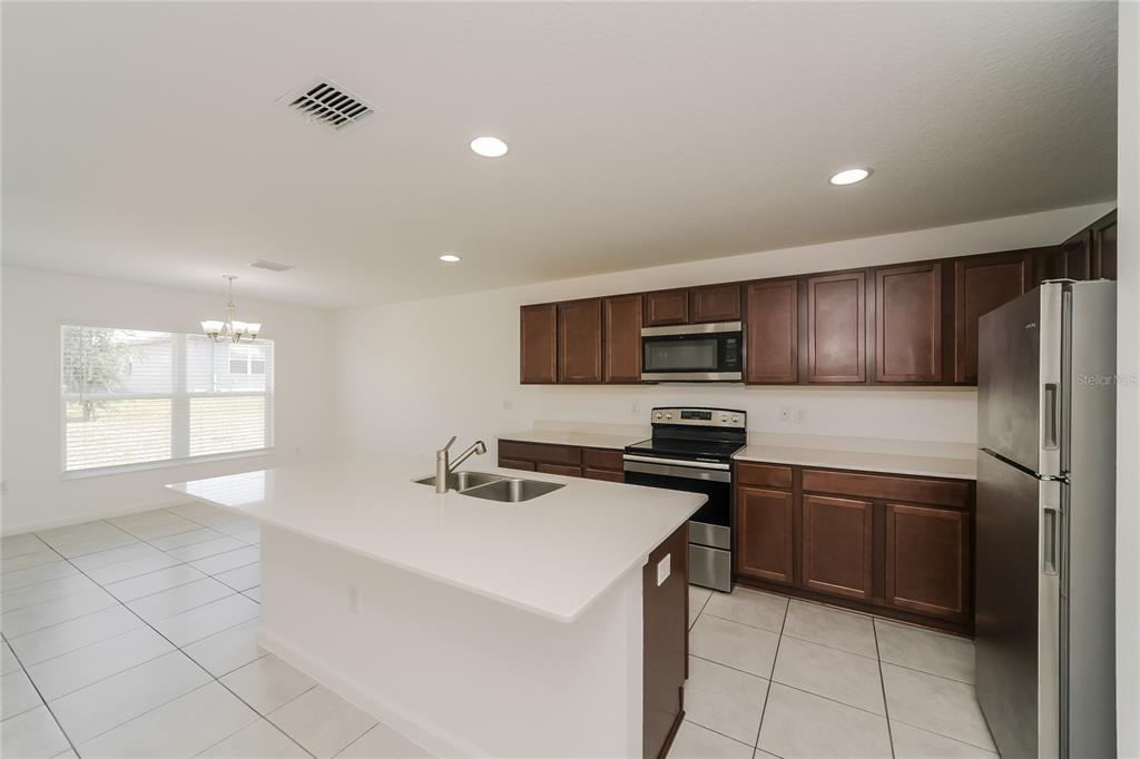 1373 Lucerne Loop Road Northeast Winter Haven, FL 33881 - Photo 11 of 25
