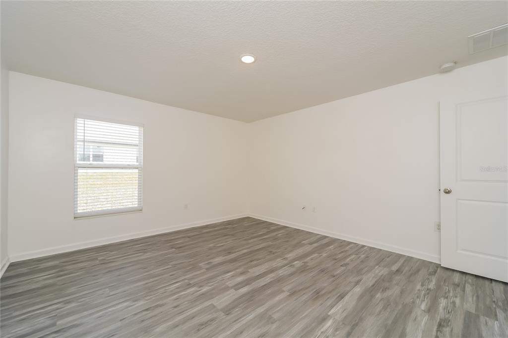 1373 Lucerne Loop Road Northeast Winter Haven, FL 33881 - Photo 15 of 25