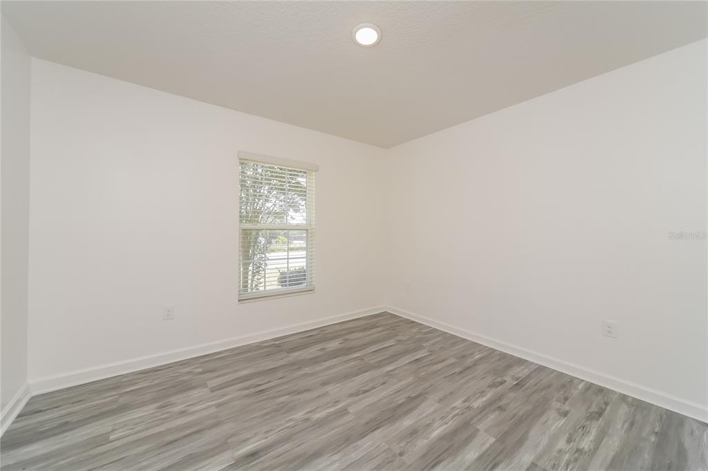 1373 Lucerne Loop Road Northeast Winter Haven, FL 33881 - Photo 16 of 25