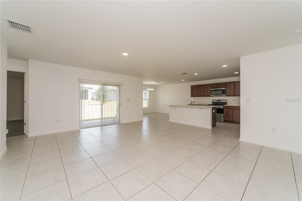1373 Lucerne Loop Road Northeast Winter Haven, FL 33881 - Photo 9 of 25