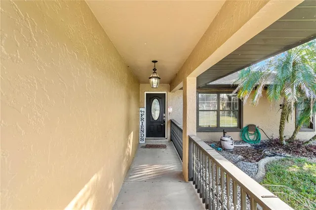 a view of entryway and hall
