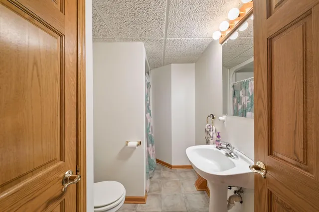 $625,000 | 8111 Kimberly Lane North, Maple Grove, MN 55311