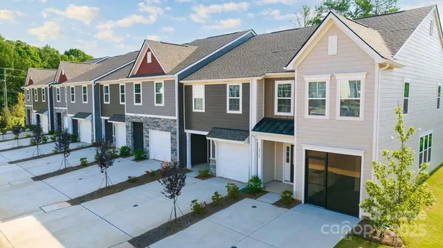 $2,501 | 2348 Layman Drive, Unit SALISBURY, Gastonia, NC 28054