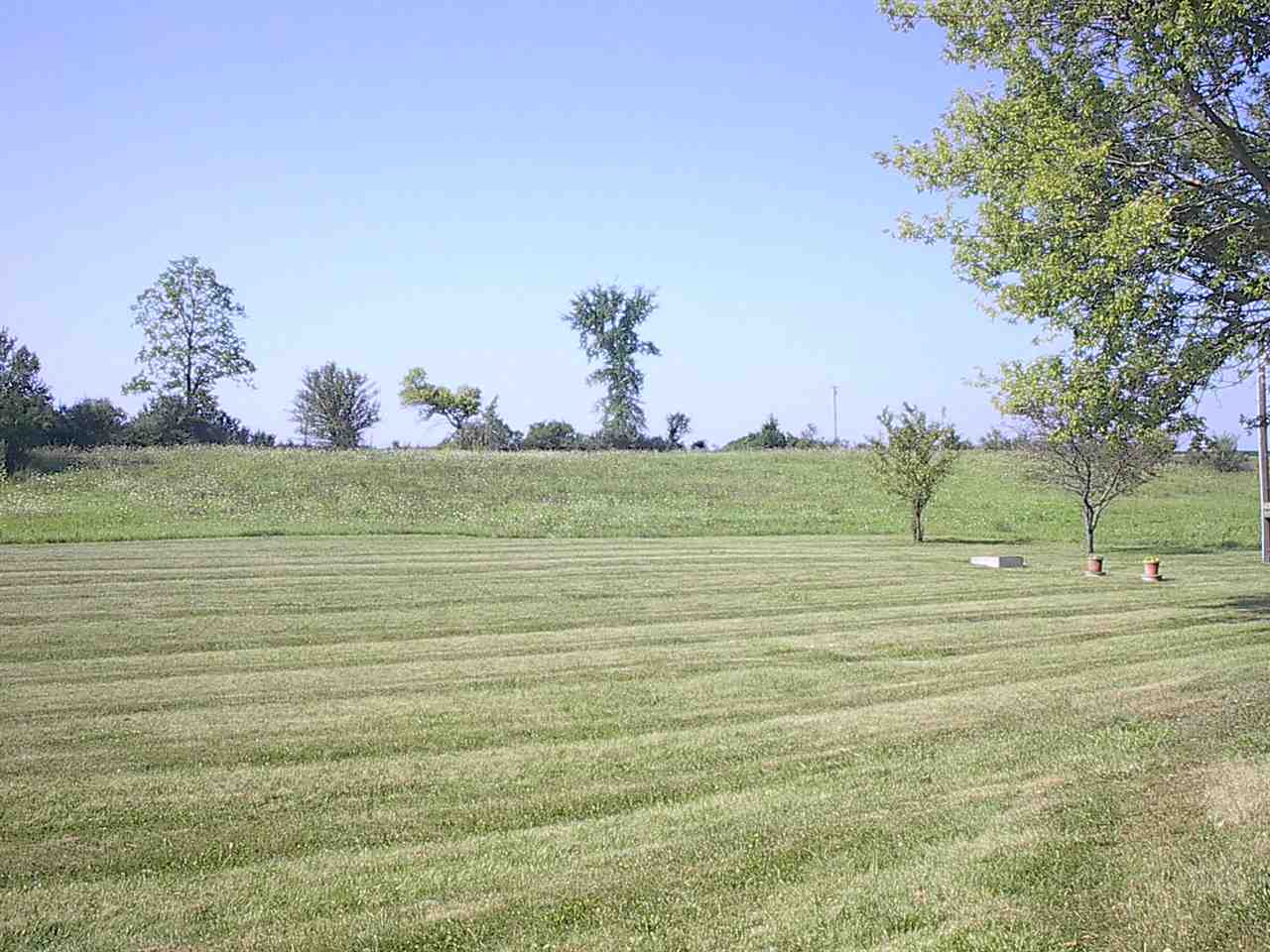 8024 County Road 18 Butler, IN 46721 - Photo 3 of 11