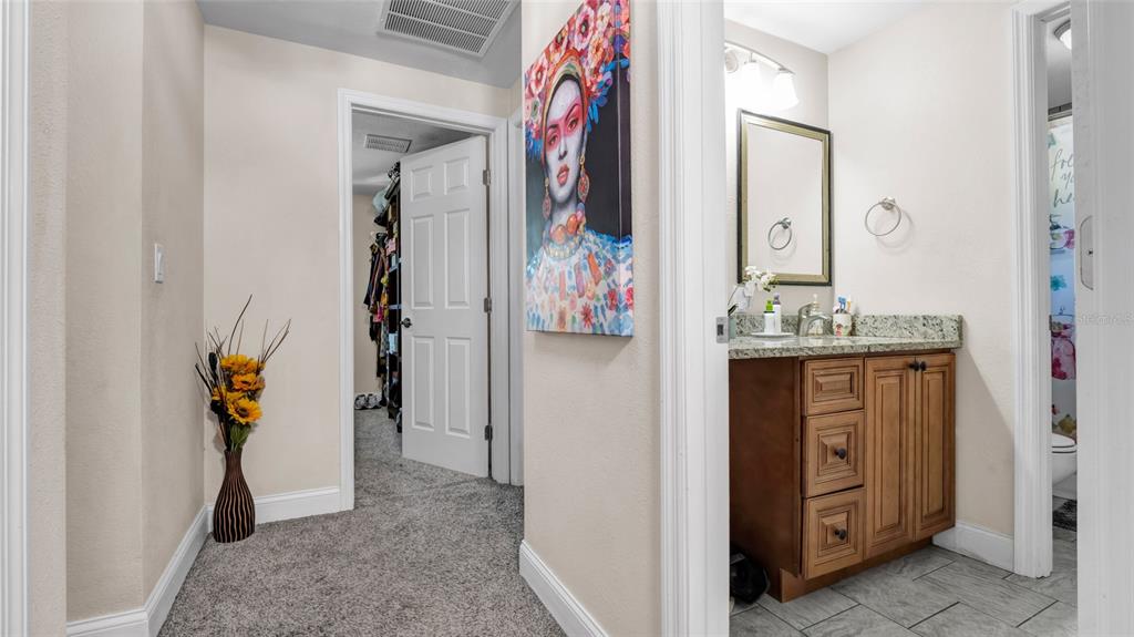 500 Hillpine Way Brandon, FL 33510 - Photo 22 of 39 a view of an entryway with furniture