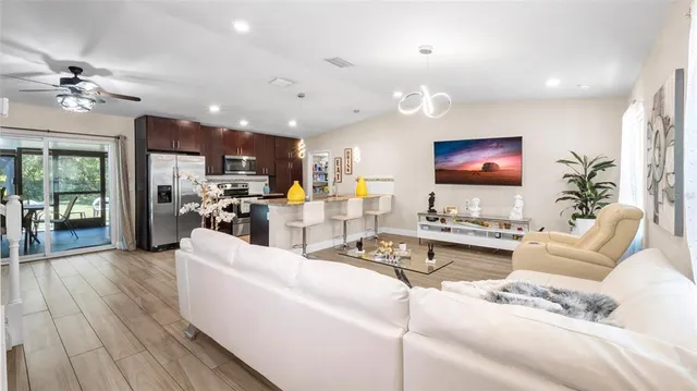 $510,000 | 500 Hillpine Way, Brandon, FL 33510