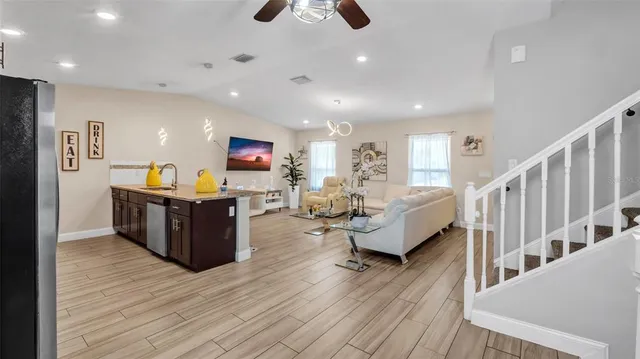 $510,000 | 500 Hillpine Way, Brandon, FL 33510