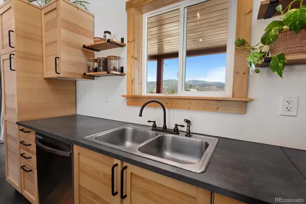 $724,000 | 97 Highland Drive, Howard, CO 81233