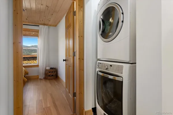 $724,000 | 97 Highland Drive, Howard, CO 81233