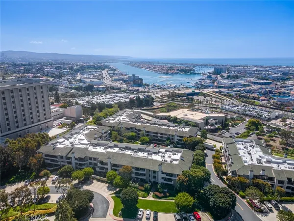 $7,250 | 280 Cagney Lane, Unit 301, Newport Beach, CA 92663