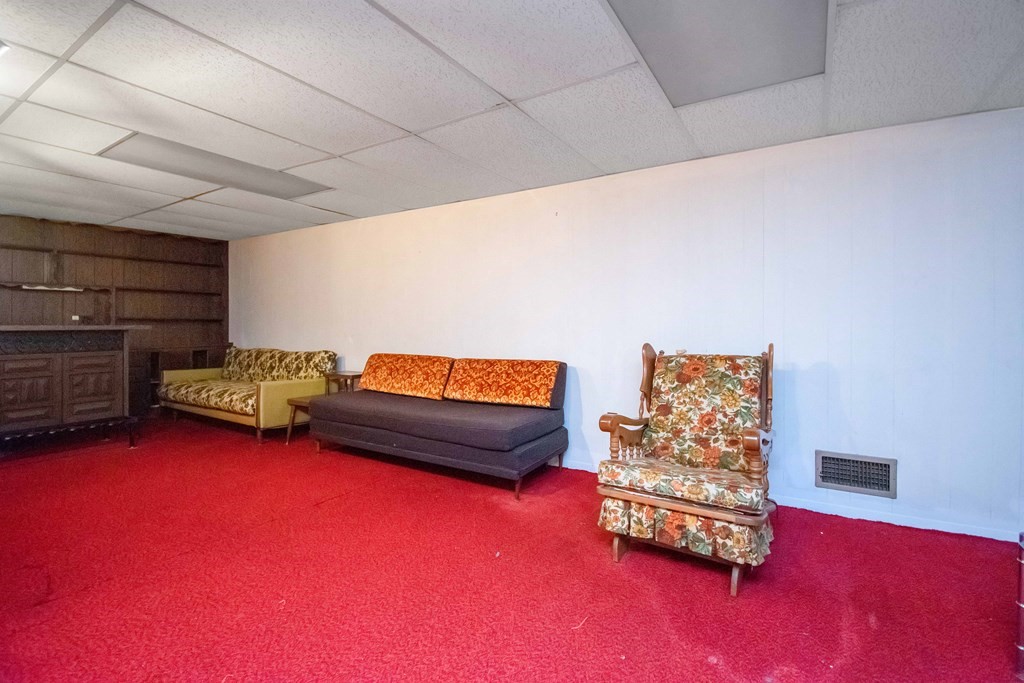 82 Louis Road Springfield, MA 01118 - Photo 38 of 41