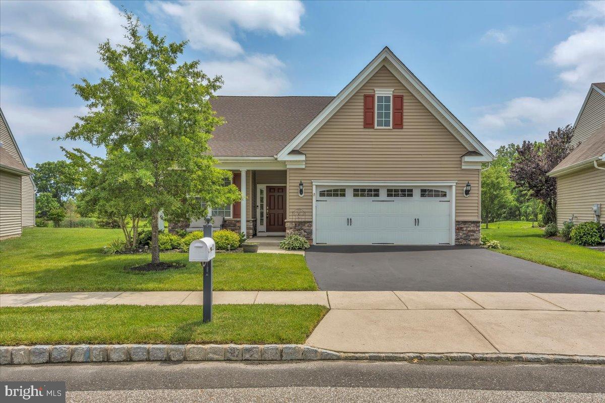 23 Montclaire Road Medford, NJ 08055 - Photo 1 of 24 Charming home with inviting curb appeal.